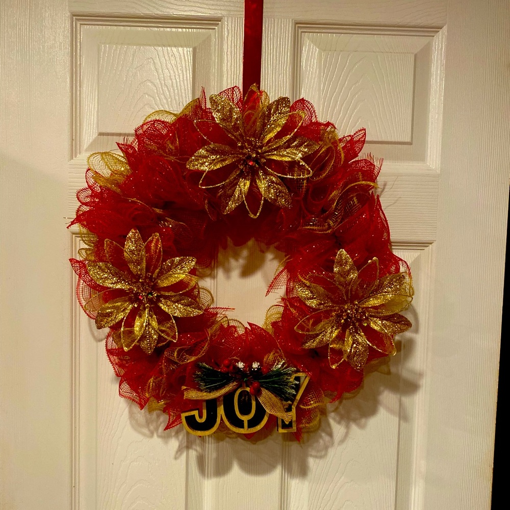 Handmade Christmas Wreath NWT